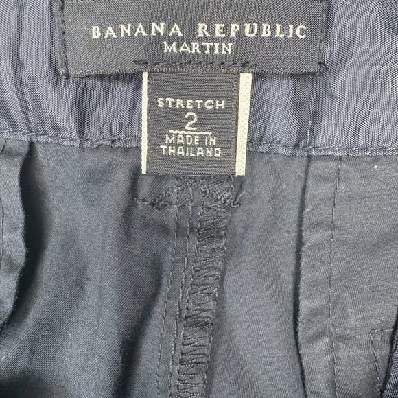 Banana Republic Navy Martin Stretch Wide Leg Cropped Capris. Size 2 - Picture 8 of 9